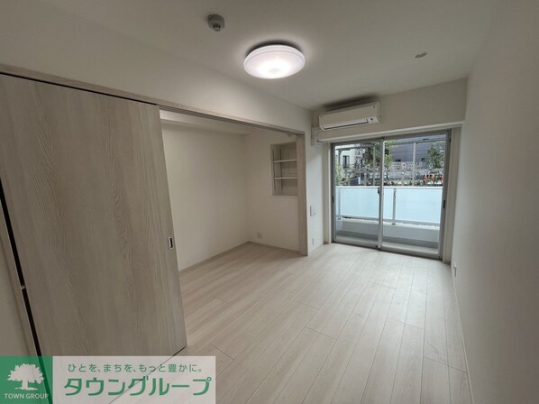 コンフォリア・リヴ豊洲キャナルの物件内観写真